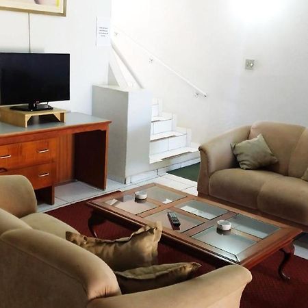 סנטה ריטה דו פאסה קואטרו Hotel Sao Paulo Inn מראה חיצוני תמונה