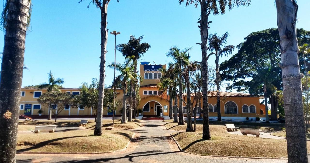 סנטה ריטה דו פאסה קואטרו Hotel Sao Paulo Inn מראה חיצוני תמונה
